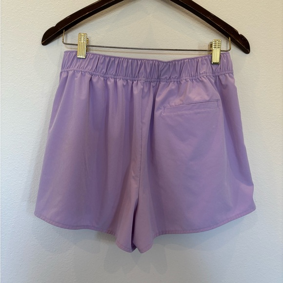 Alo Clubhousese Skort Size Medium - Picture 4 of 5